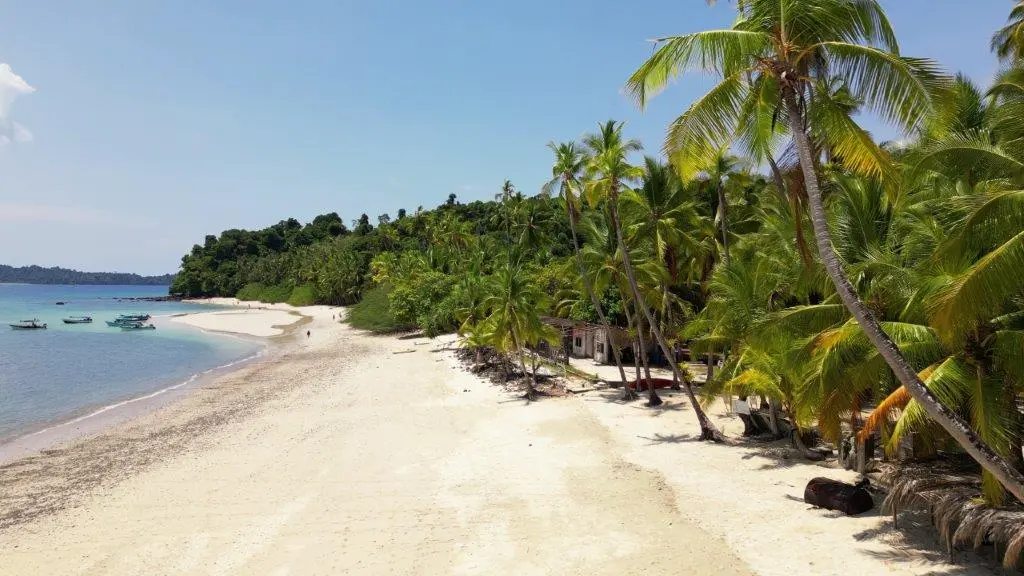 2023-03-Star-Clipper-Coiba-Island-1-Heinel.jpg
