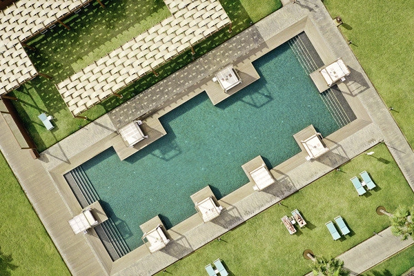 vue_661870_pgbighd.jpg