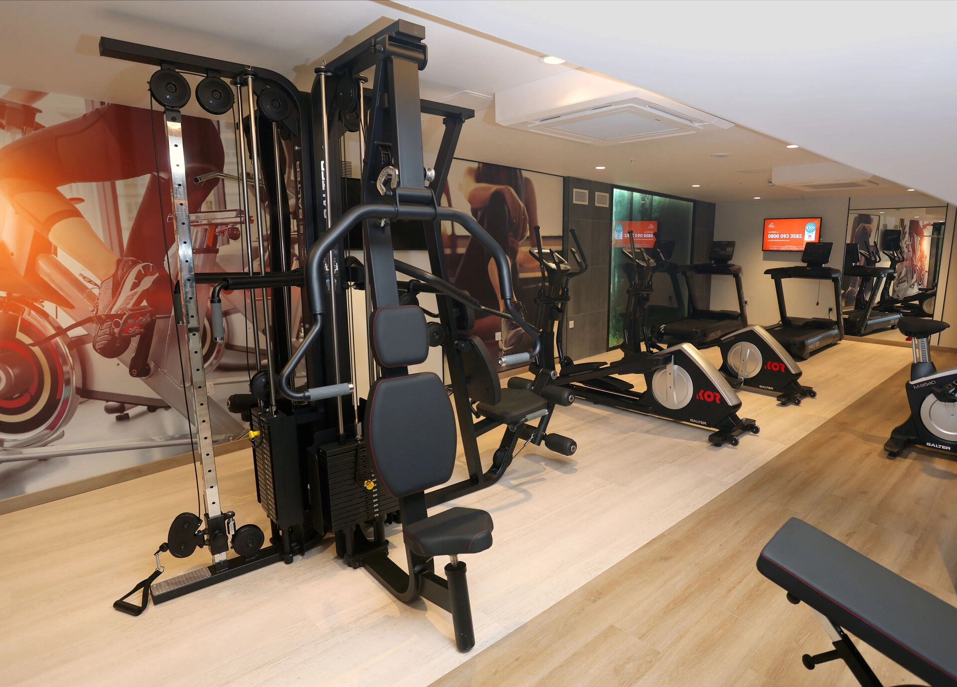 ZLV_23_183_-_Gym.jpg