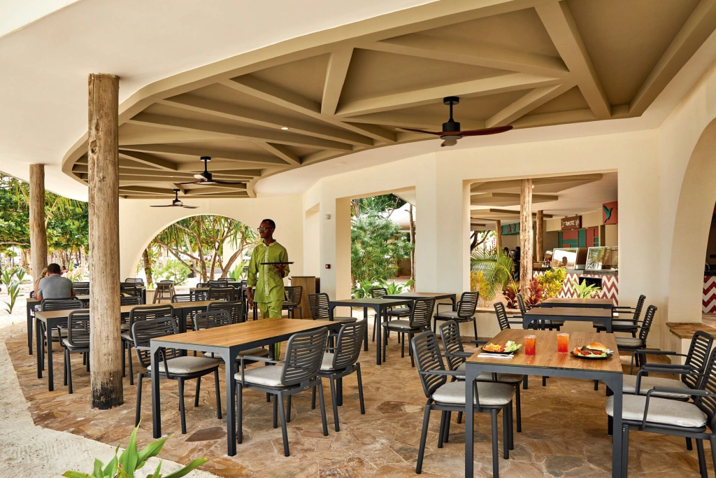 JBO_22_034_-_Snack_bar_beach_bar.jpg