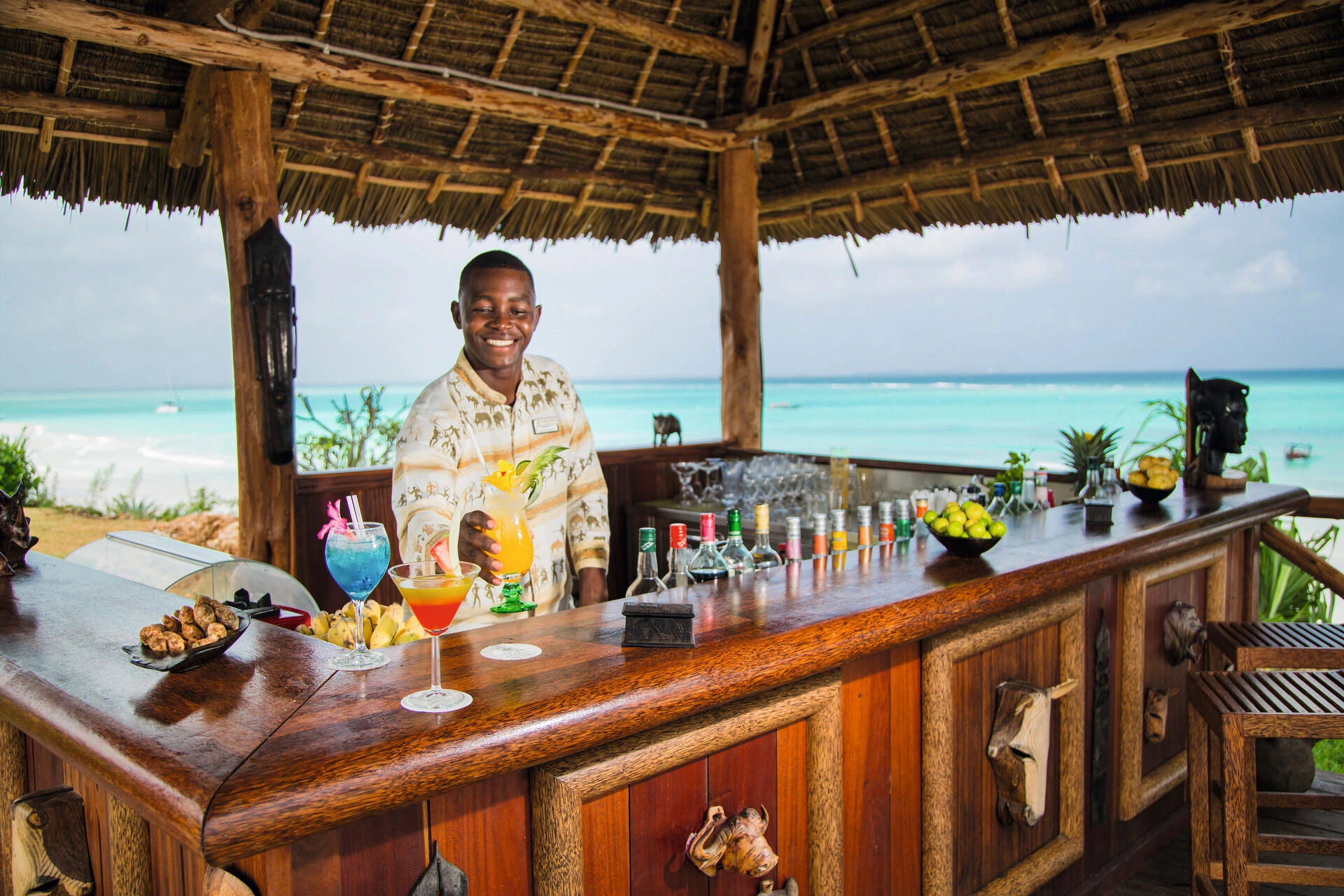 XZN_18_019_-_Beach_bar.jpg