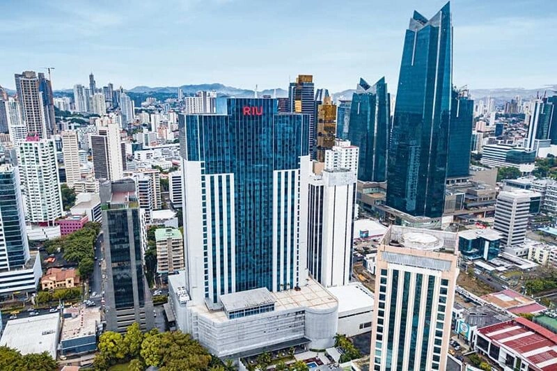 Riu Plaza Panama 4*