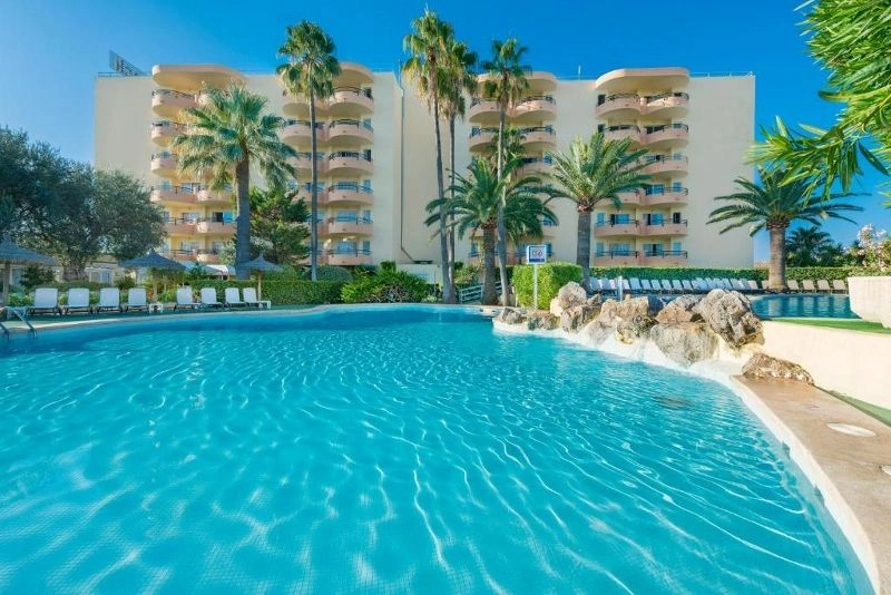 Aparthotel Alcudia Beach 3*