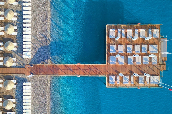 vue_887141_pgbighd.jpg