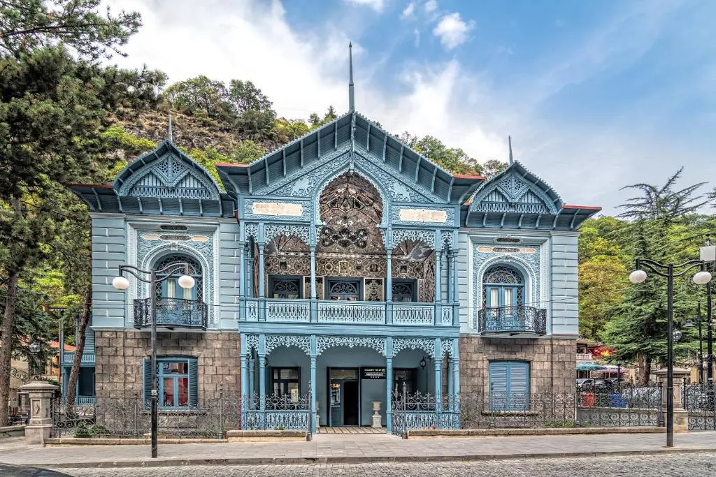 Golden Tulip Borjomi1.jpg