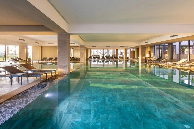 XTG_19_043_-_Indoor_pool_(800x533).jpg