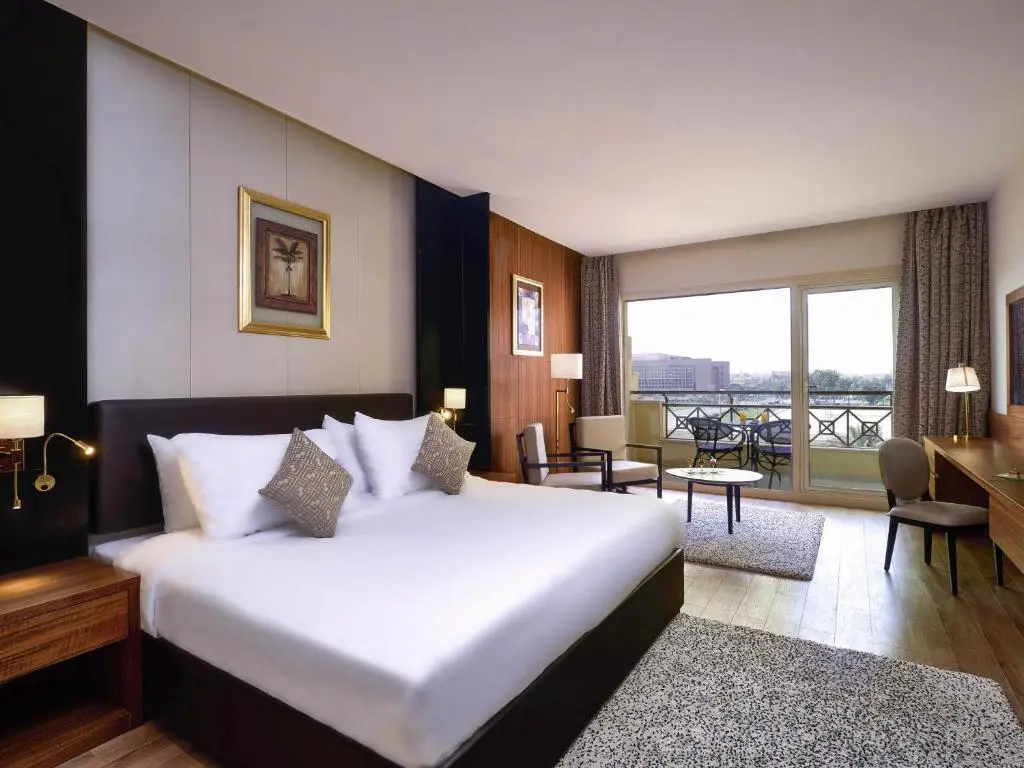 hôtel Mövenpick 1.jpg