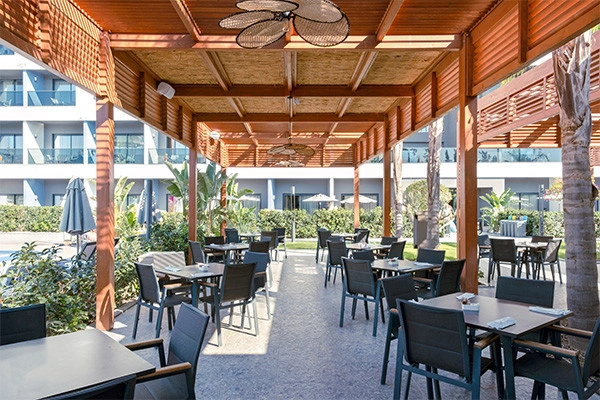 vue_891851_pgbighd.jpg
