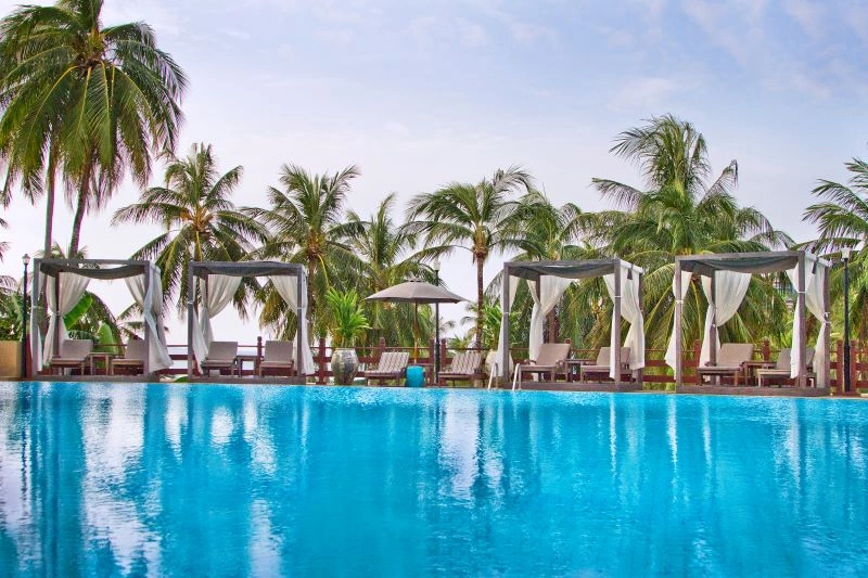Cape_Panwa_Hotel-Main_Pool_02.jpg