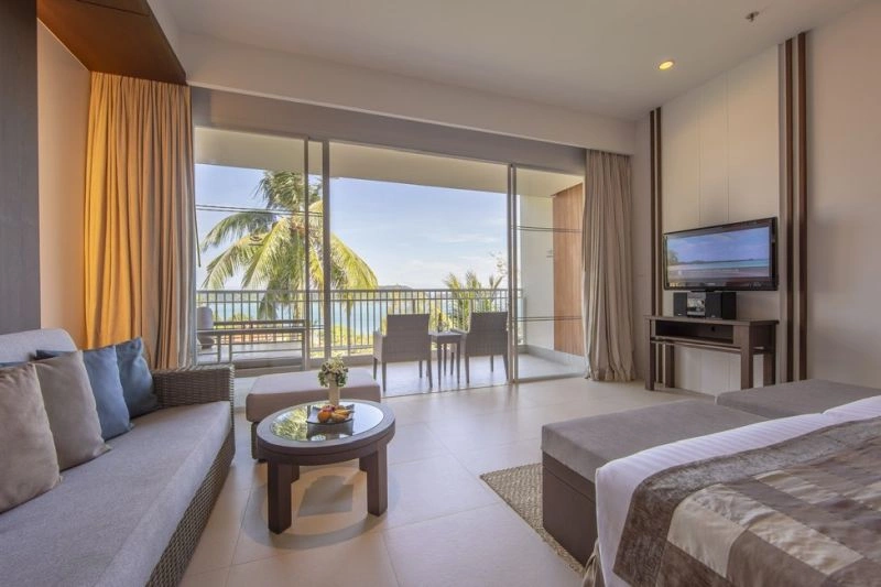 Cape_Panwa_Hotel-Junior_Suite_Sea_View_01.jpg