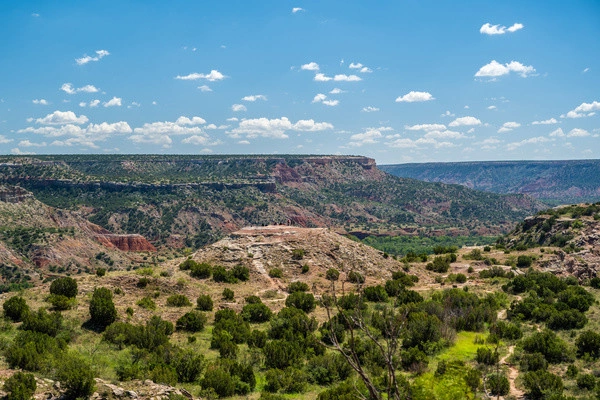 vue_780550_pgbighd.jpg