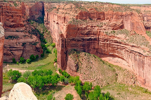 vue_849414_pgbighd.jpg