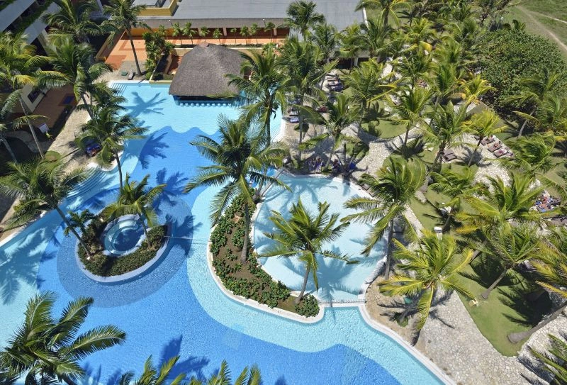 301MeliaHabana-Pool.jpg