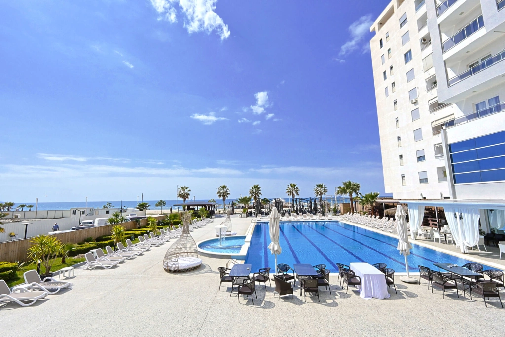 Bleart Hotel 4*