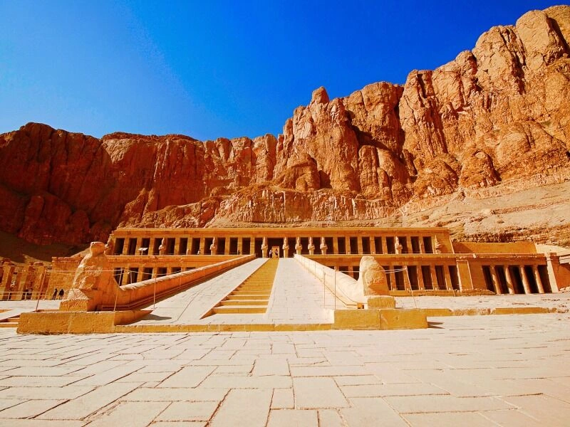 Échappée au Pays des Pharaons  (7 visites incluses)