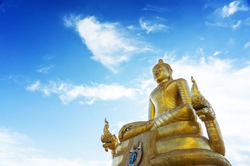 Golden_Buddha_PhuketAdobeStock_94787139.jpg