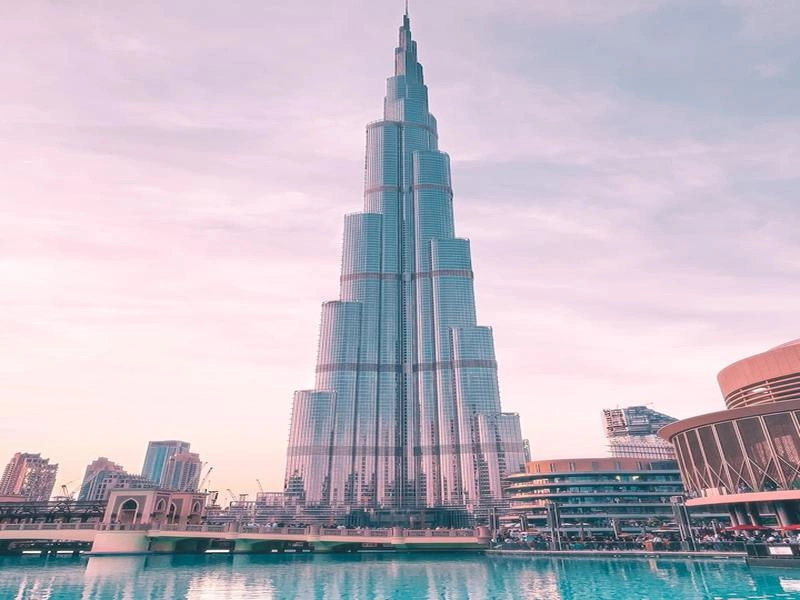 Circuit en liberté Doublez la magie : le Glamour de Dubaï et le Calme de Fujairah