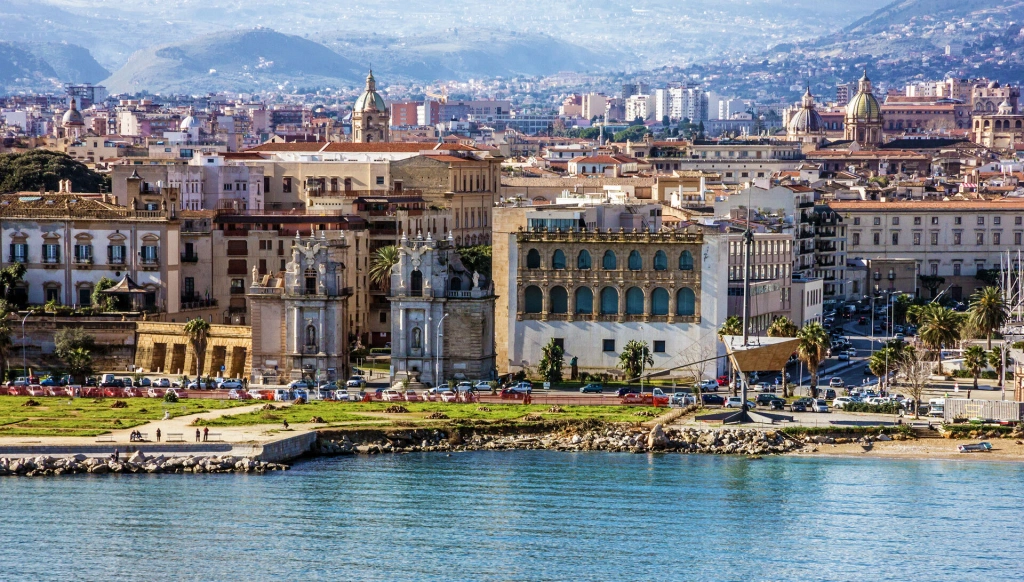 Palerme_AdobeStock_132681336.jpeg
