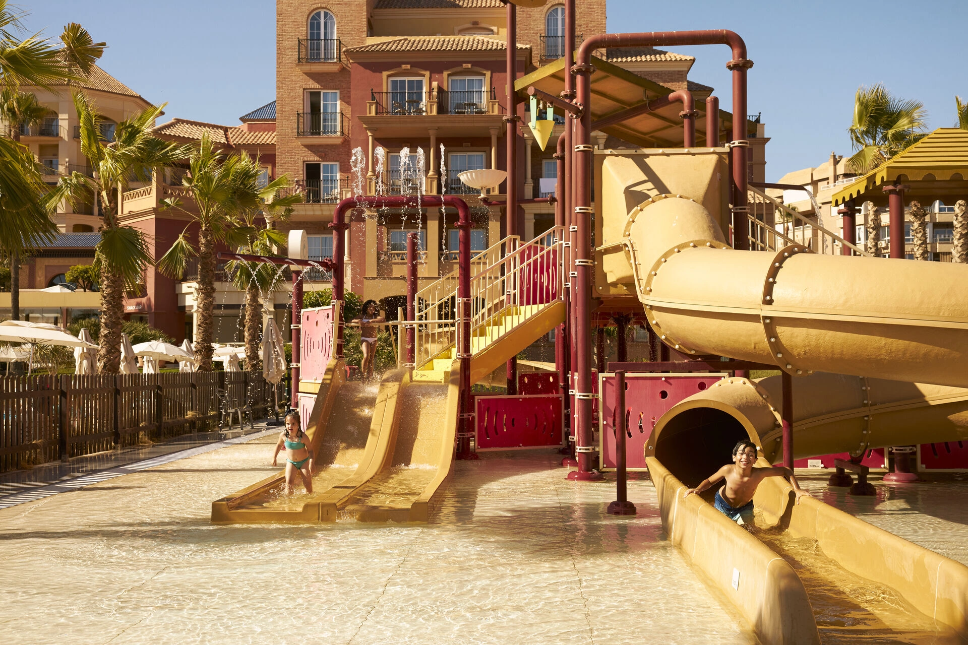 IBSTAR_MAP_IBE_POOL_CHILD_D2206_014.jpg