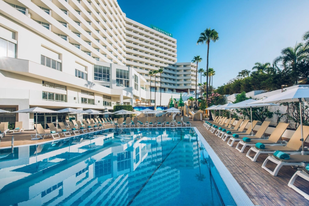 Iberostar Waves Bouganville Playa 4*