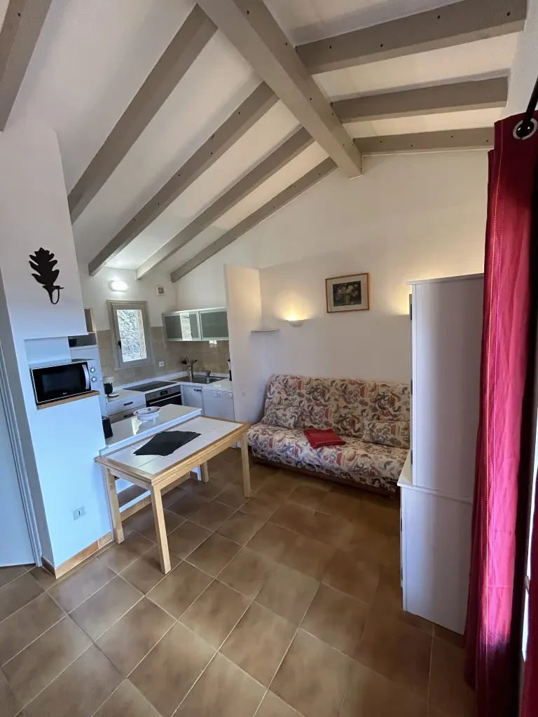  Évasion Corse : Votre Séjour de Rêve dans notre Résidence 3 Étoiles, villa pour 6 personnes, Vue Mer