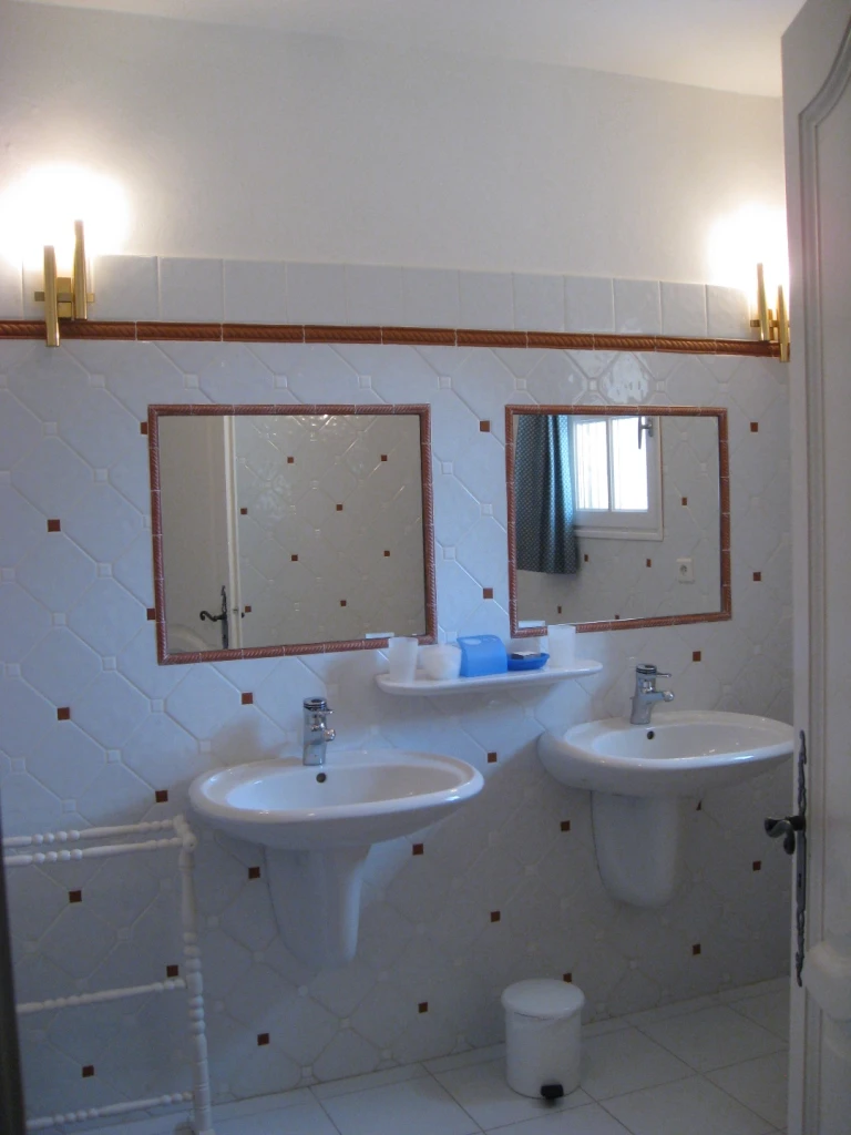Villa, spacieuse et pittoresque au coeur de la Provence (jusqu’à 10 personnes)