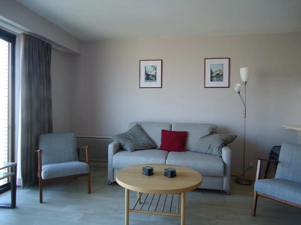 Appartement 1 chambre, vue latérale sur mer à Saint-Idesbald