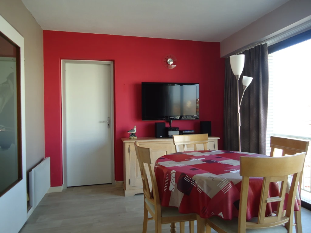 Appartement 1 chambre, vue latérale sur mer à Saint-Idesbald