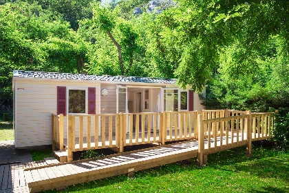Camping Sud Ardèche bord de rivière