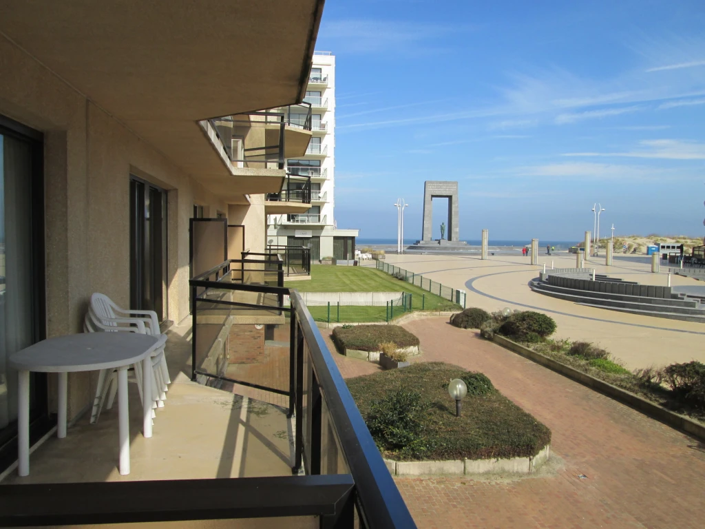 Bel appartement avec vue sur la mer