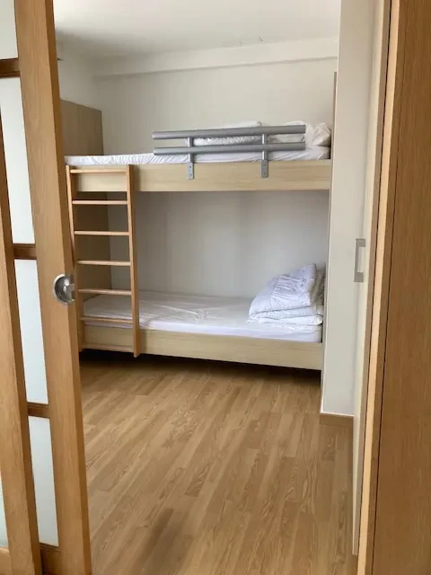 Penthouse de luxe à louer sur la digue à Nieuwpoort.  PRIX TOUT COMPRIS  (GARAGE, FRAIS)