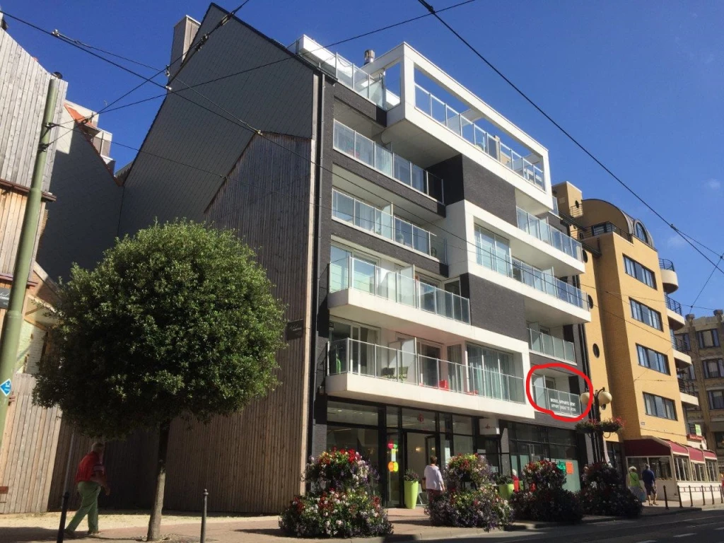 APPARTEMENT 2 CH. (4 PERS.) À 30M DE LA MER