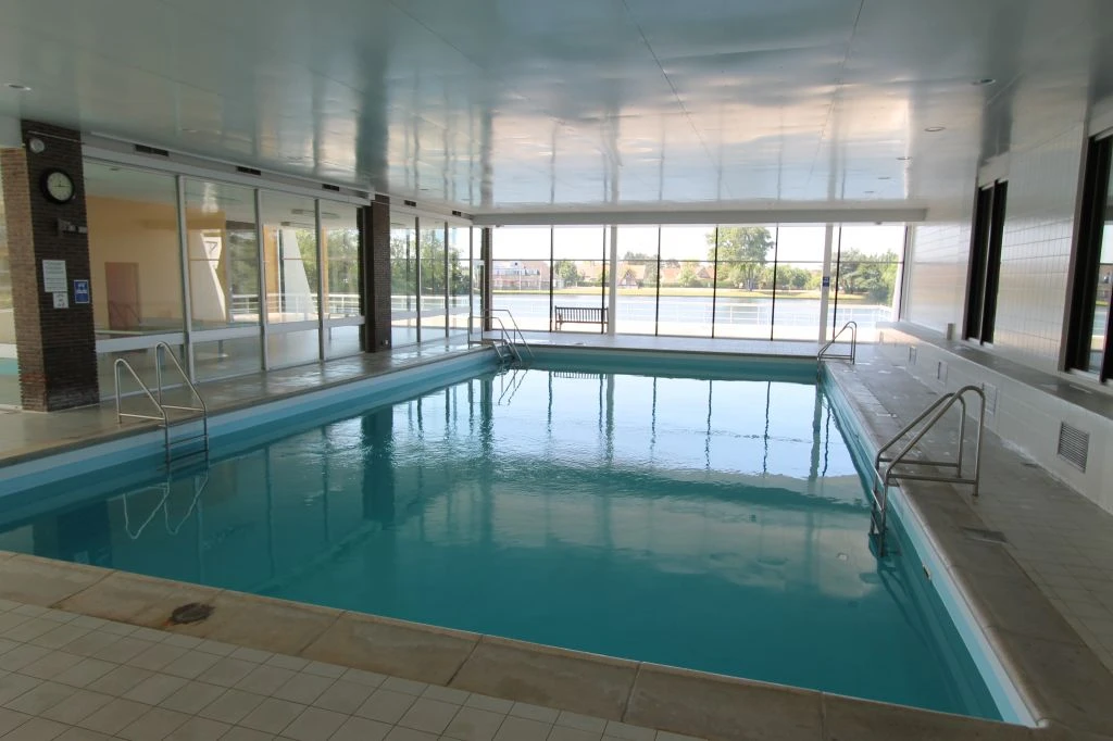 Appartement à Knokke-Heist avec plage privée et piscine intérieure chauffée
