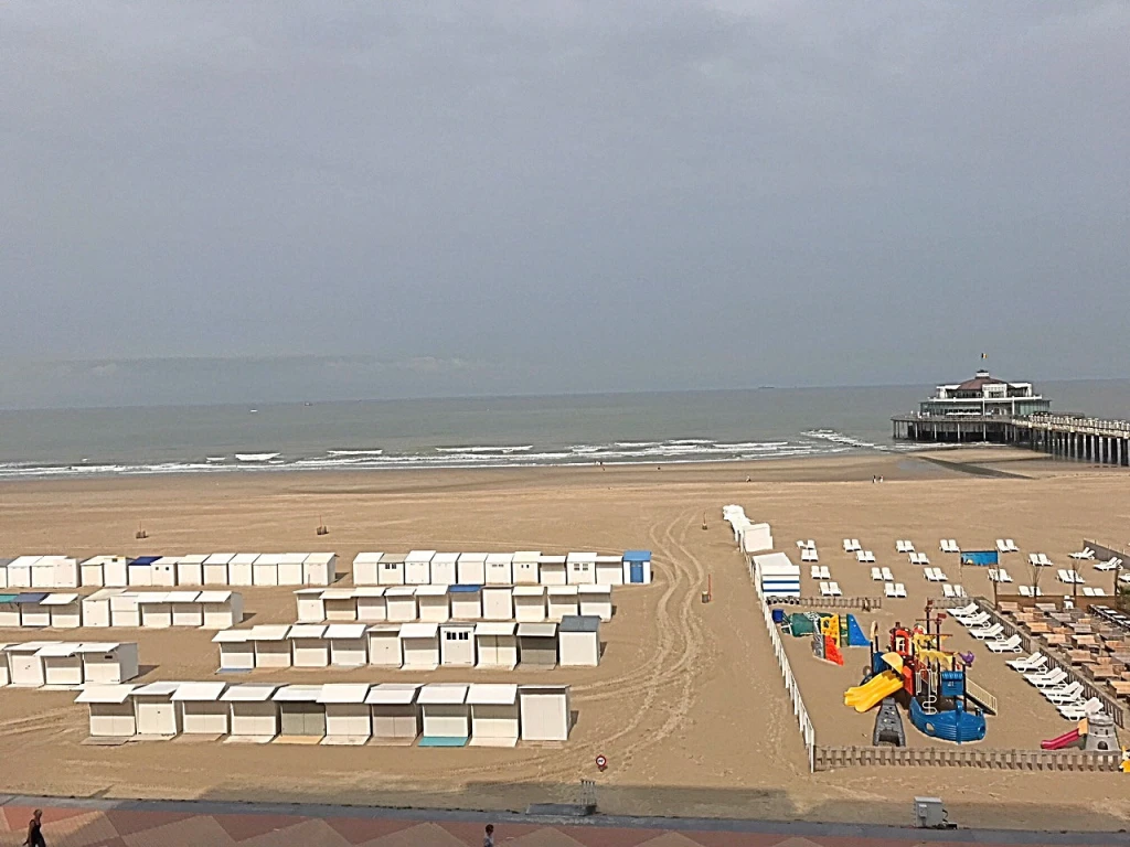 Appartement spacieux avec vue sur la mer