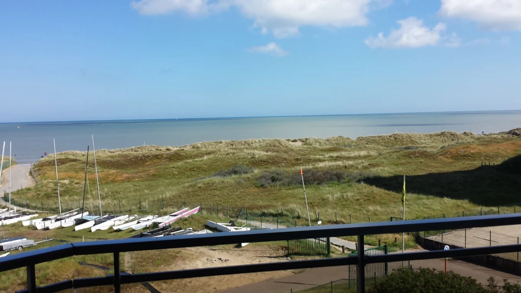 Studio avec vue frontale sur la mer et garage inclus