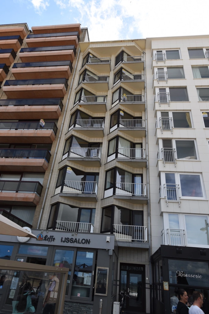 Appartement à Beau Site / 7 R