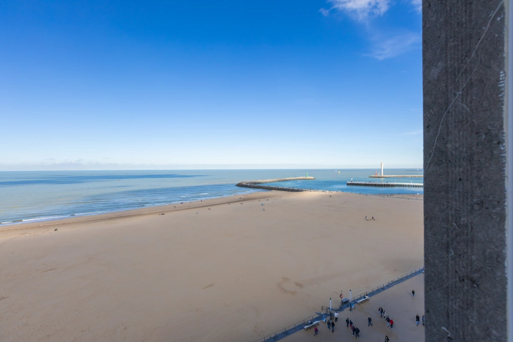 Appartement à Beau Site / 7 R