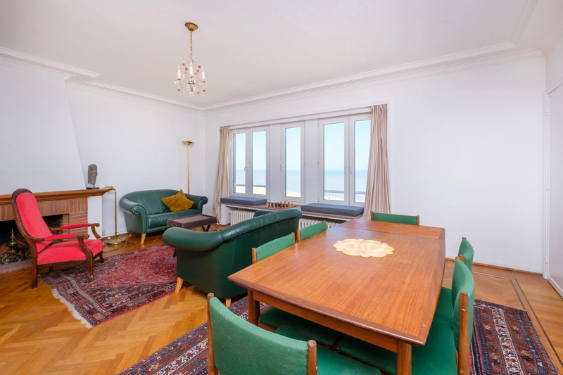 Appartement à Helvetia / 6D