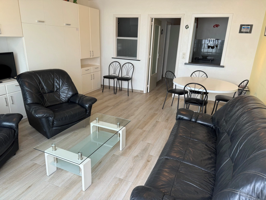 Appartement à 2000 / 0102