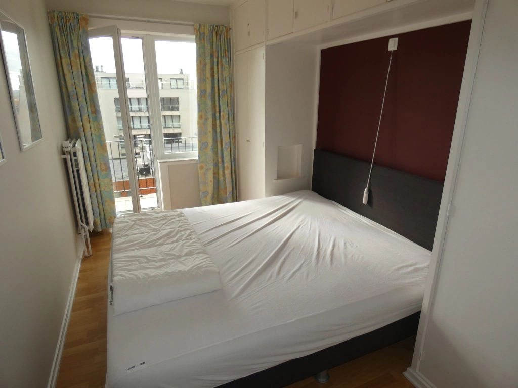 Appartement à ADMIRAL / 7 OOST/ 0702