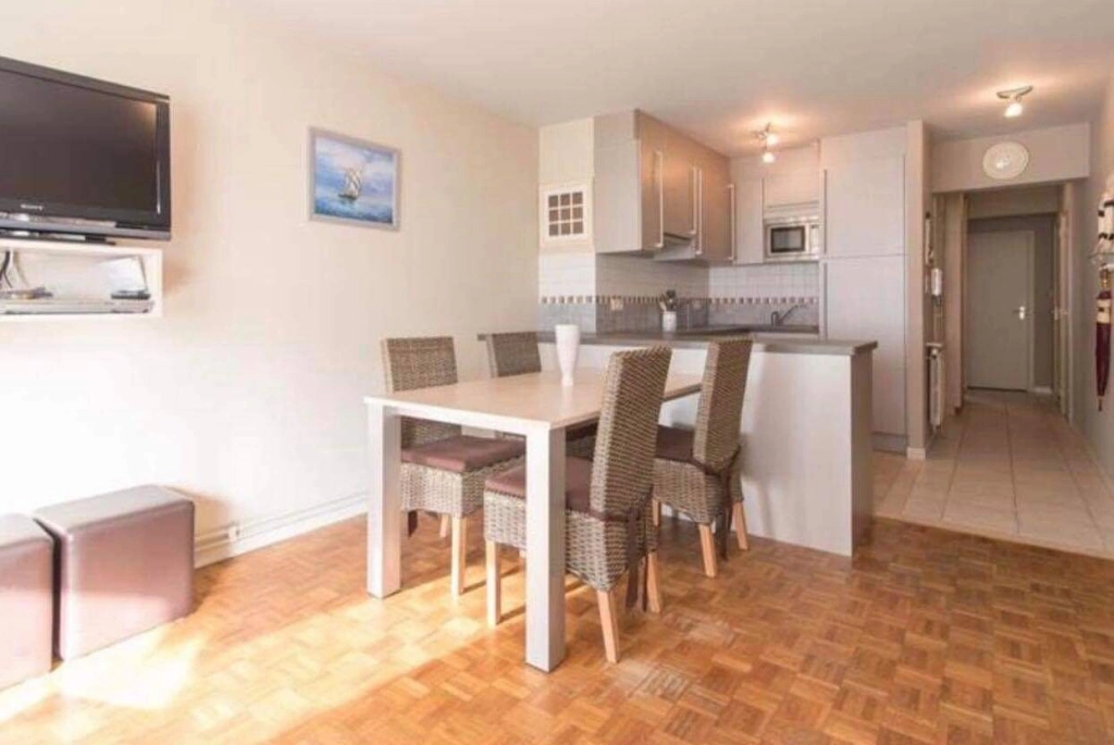 Appartement à MELROSE / B4