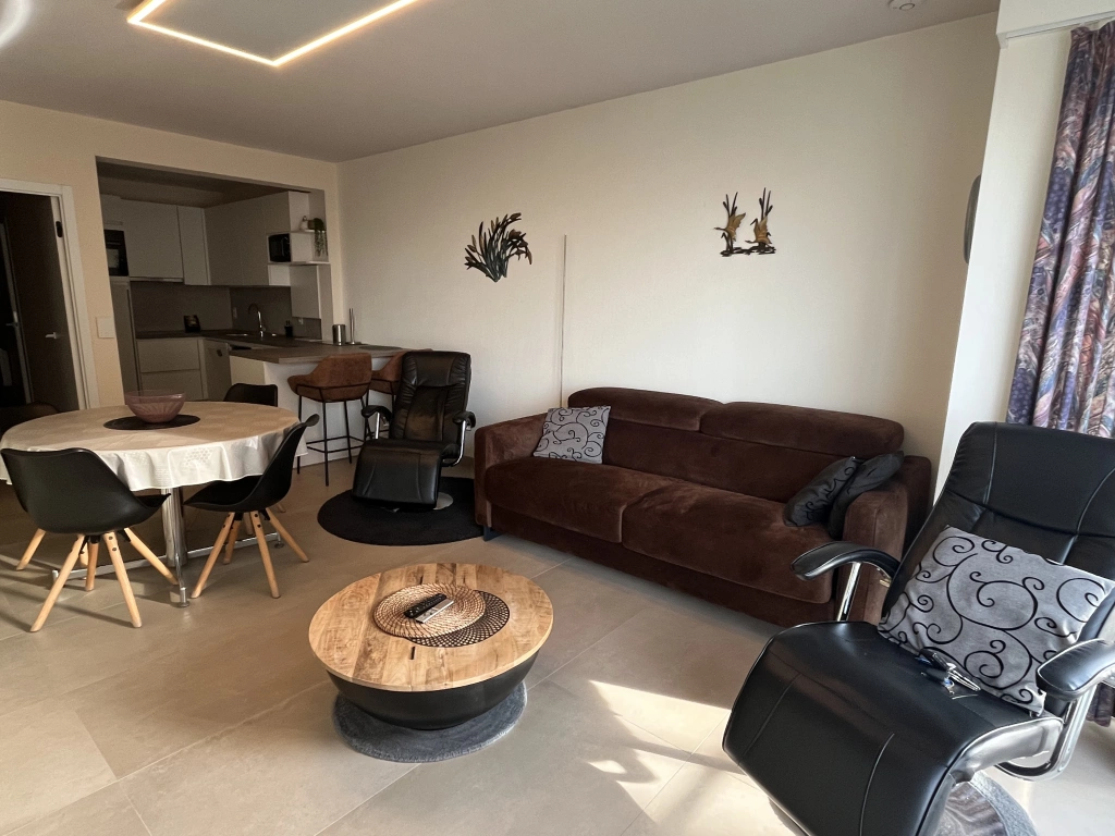 Appartement à EUROP. / 2C