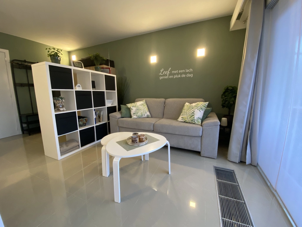 Appartement à EXCEPTION /  F1/0105