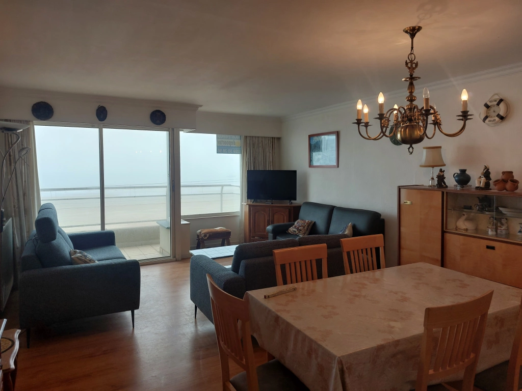 Appartement à GOLDEN BEACH / 2A