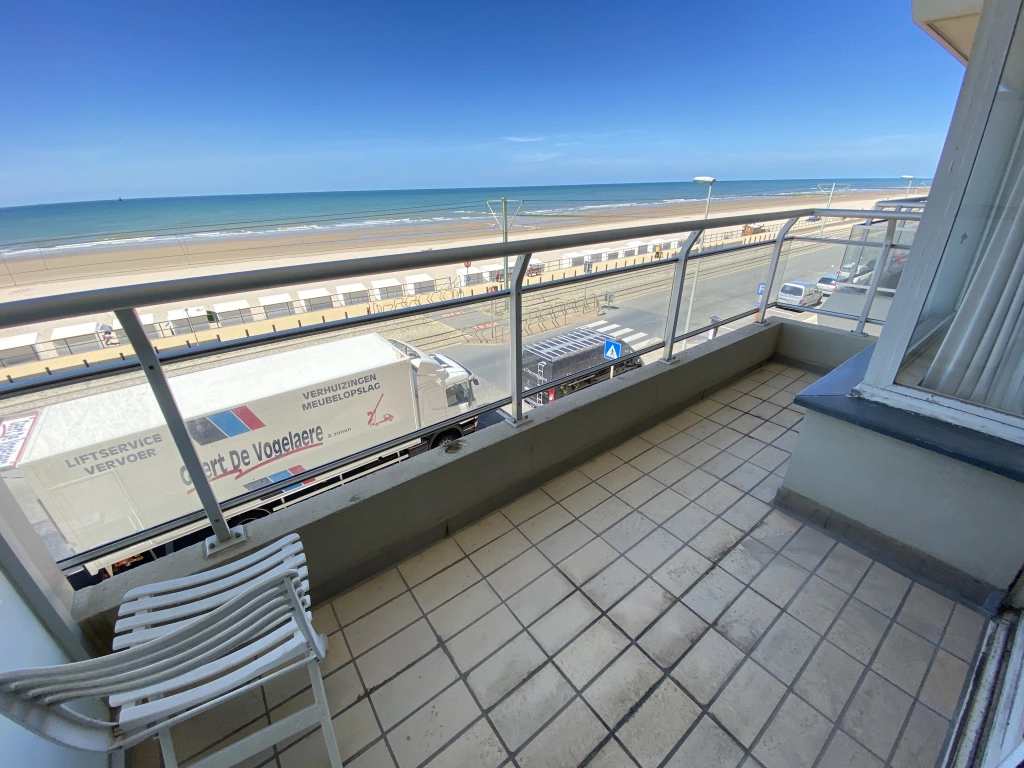 Appartement à GOLDEN BEACH / 2A