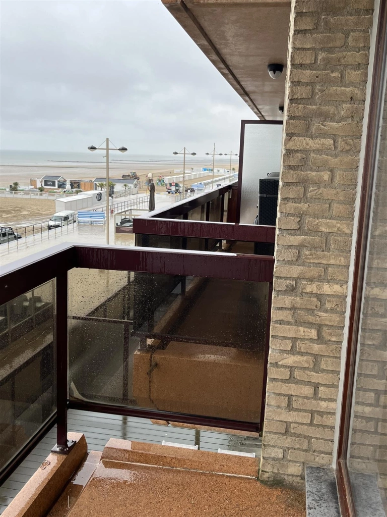 Appartement à RIVIERA / 0201