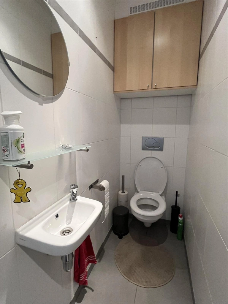 Appartement à DELPHINE. / 0303