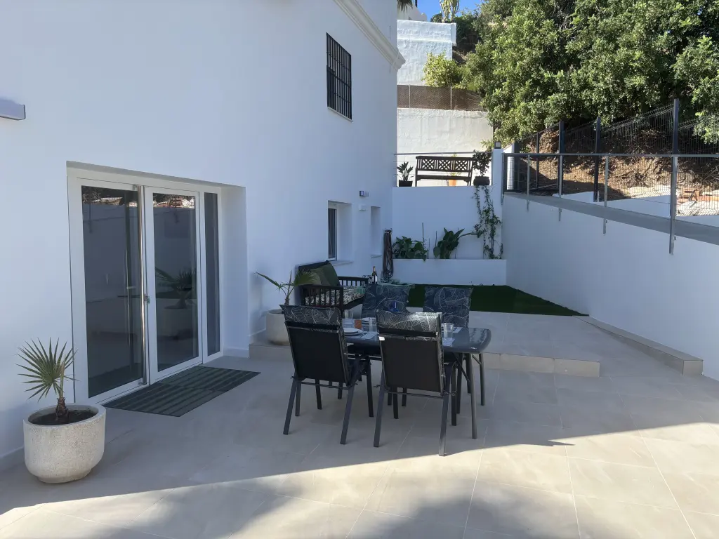 Villa Palmera Luxe Relaxe Benalmadena Malaga Digital Nomad
