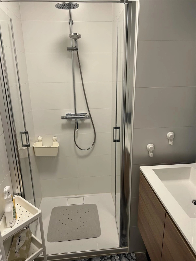 Appartement à LE PARIS / LE PARIS 2A-9/0202