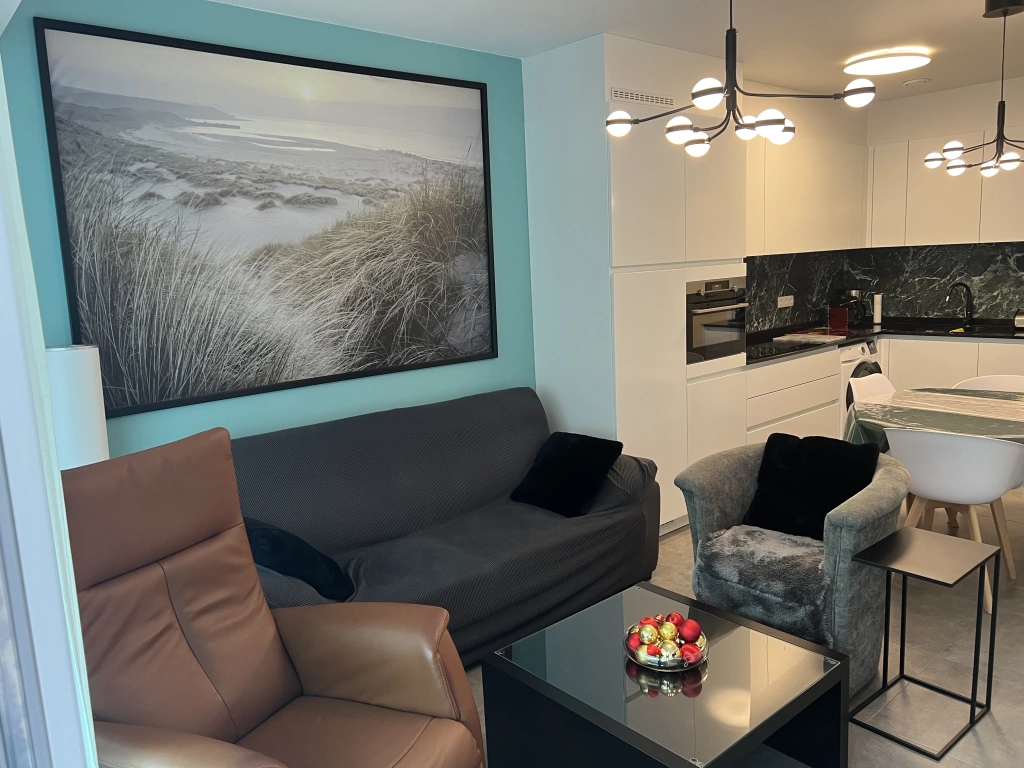 Appartement à LE PARIS / LE PARIS 2A-9/0202